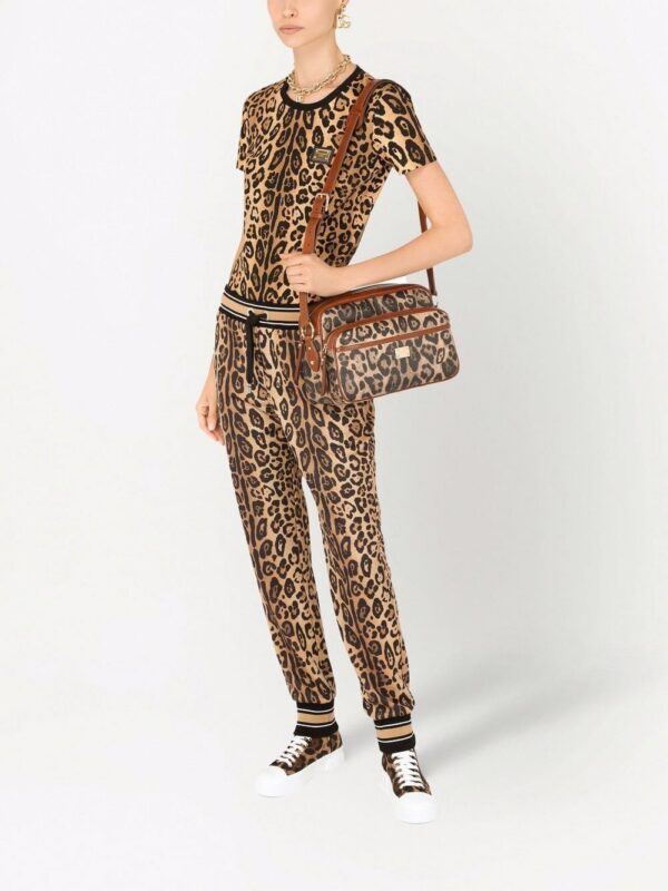 17636410_37378172_1000.jpg Dolce & Gabbana Crespo leopard-print handbag