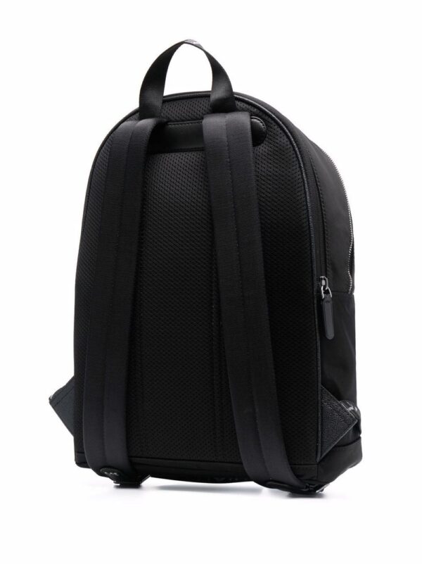 17662600_37011476_1000.jpg Michael Michael Kors logo-plaque zip-fastening backpack