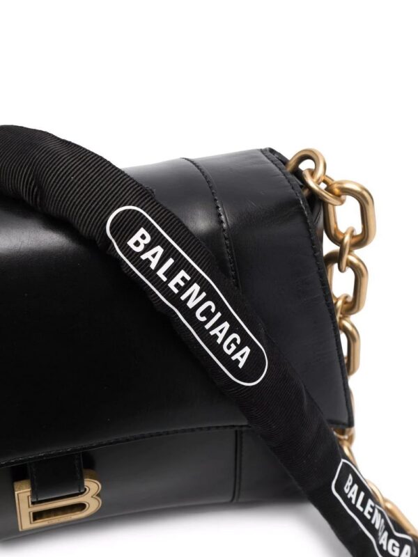 17730687_37737274_1000.jpg Balenciaga Downtown shoulder bag