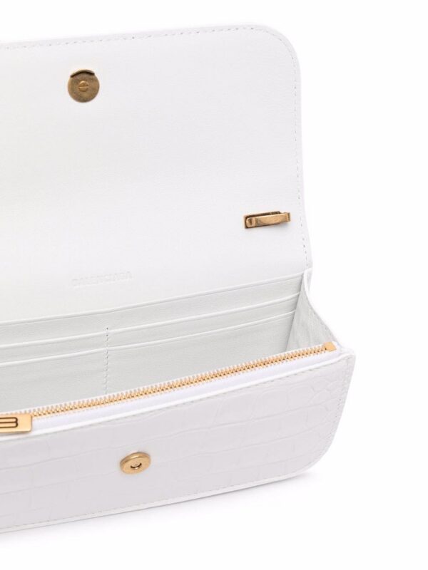 17731500_37650286_1000.jpg Balenciaga Gossip chain wallet
