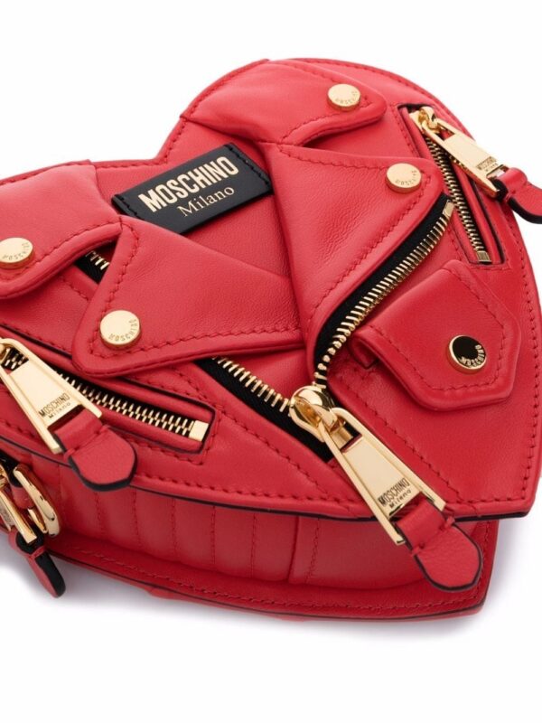 17754254_38893300_1000.jpg Moschino heart-shape moto shoulder bag