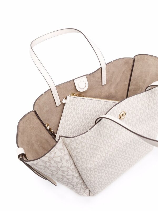 17831534_38121146_1000_c1c6bcb6-28c6-45e4-9505-547d17638580.jpg Michael Michael Kors large monogram tote bag
