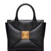 17887728_38421539_1000.jpg Valentino Garavani Roman Stud tote bag