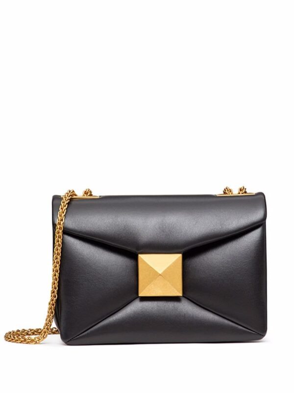 17889048_38317931_1000.jpg Valentino Garavani One Stud nappa-leather shoulder bag