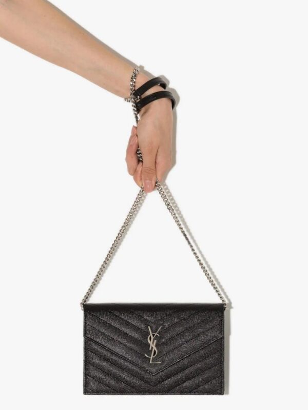 17891727_39747600_1000.jpg Saint Laurent quilted logo-plaque shoulder bag