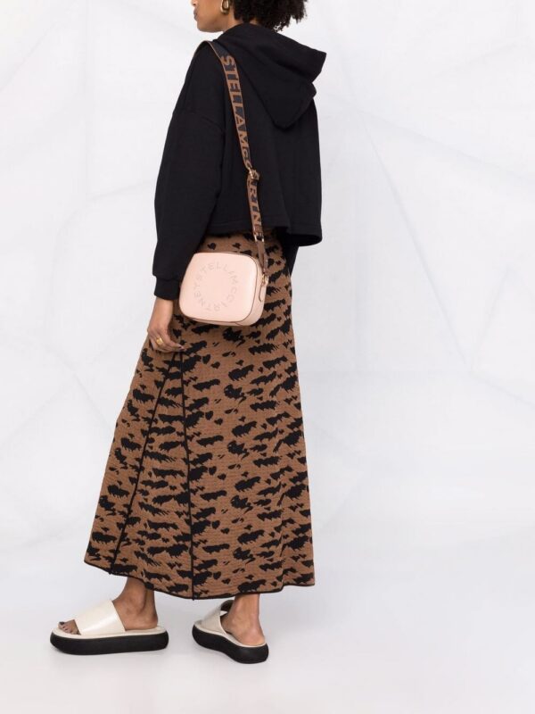 17914172_38275770_1000.jpg Stella McCartney Stella Logo crossbody bag