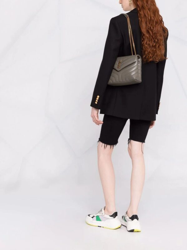 17929155_37970081_1000.jpg Saint Laurent Loulou quilted leather shoulder bag