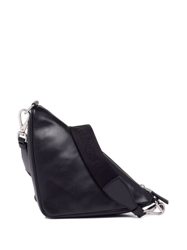 17951873_37879334_1000.jpg Prada logo plaque shoulder bag
