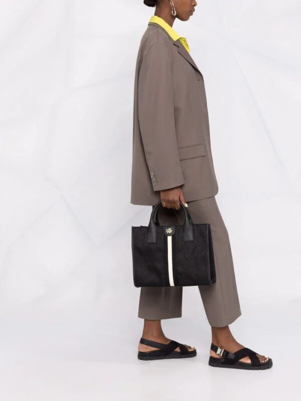 17952232_37945489_1000.jpg DKNY Carol monogram-print tote bag