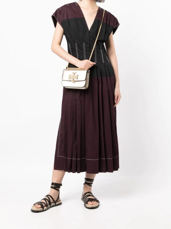 17973446_39177153_1000.jpg Tory Burch Eleanor metallic-effect leather shoulder bag