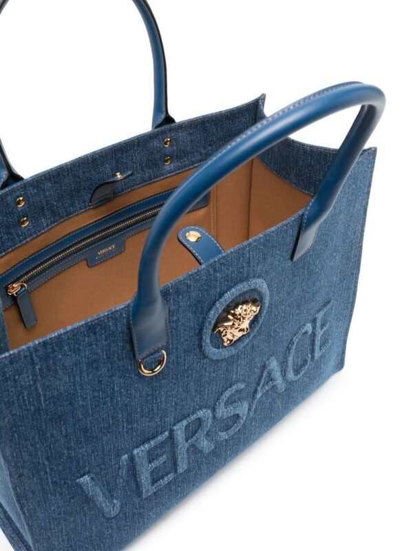 17997494_40966632_1000.jpg Versace Medusa denim tote bag