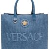 17997494_40967606_1000.jpg Versace Medusa denim tote bag
