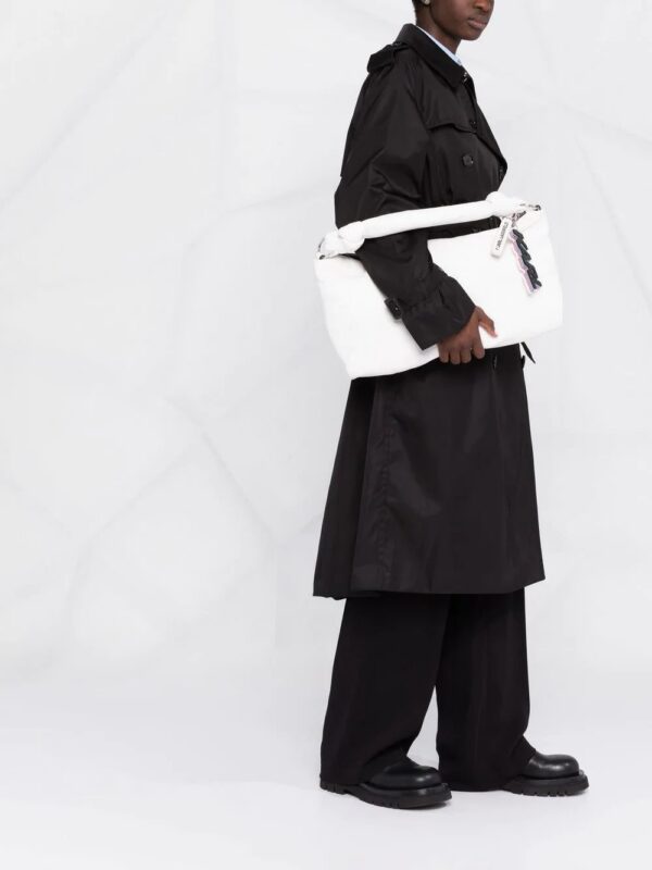 18024915_39715328_1000.jpg Karl Lagerfeld K/Knotted shoulder bag