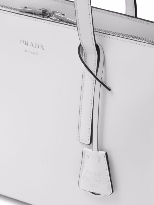 18044362_38195600_1000.jpg Prada large Re-Edition 1995 leather handbag