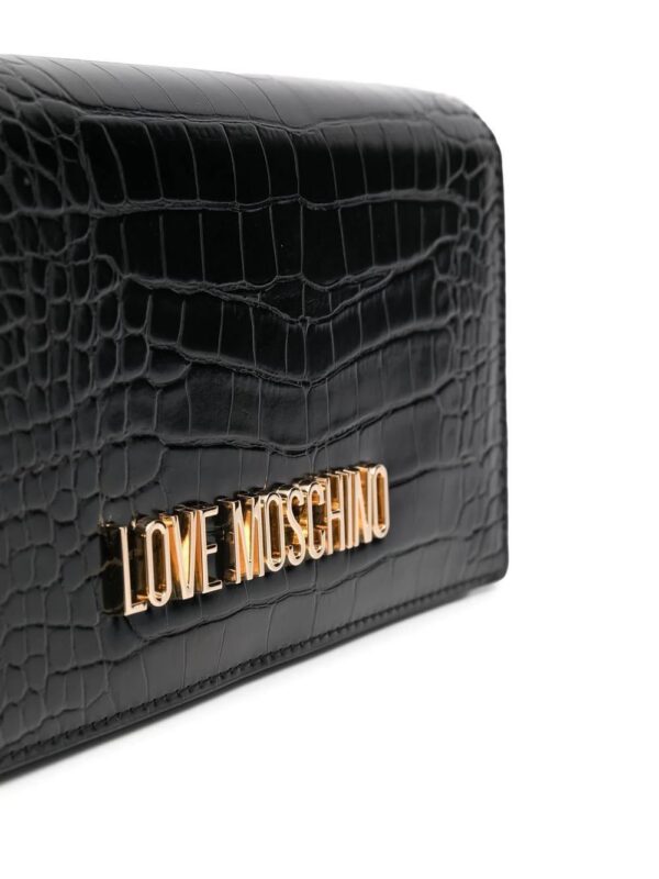 18070820_39695990_1000.jpg Love Moschino croc-effect wallet-on-chain
