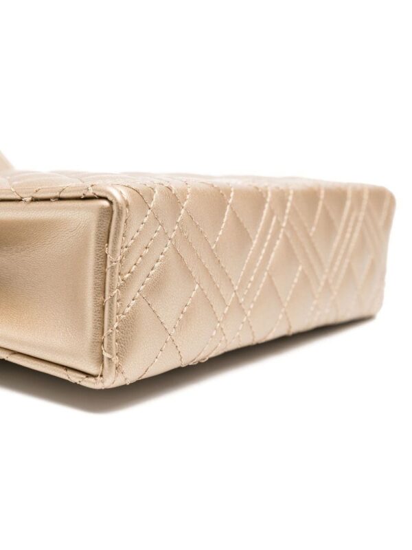18071975_40906057_1000.jpg Love Moschino quilted-finish crossbody bag