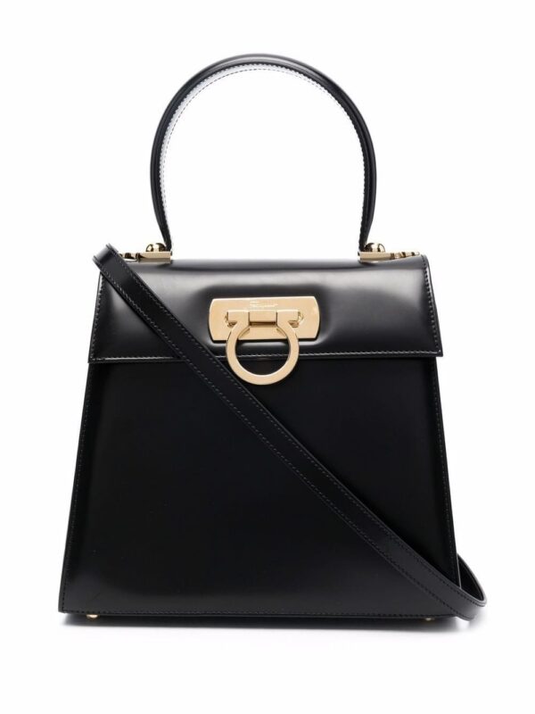 18133587_38901121_1000.jpg Ferragamo Gancini flip-lock leather bag