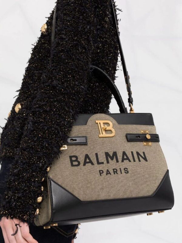 18223051_e68ce21c-7edd-4a70-98fb-e99d2d254942_1000.jpg Balmain logo-print tote
