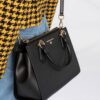 18250879_39014390_1000.jpg Michael Kors Sienna pebbled-leather tote bag