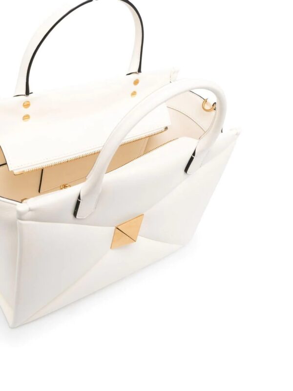 18318863_39281461_1000.jpg Valentino Garavani Roman Stud tote bag