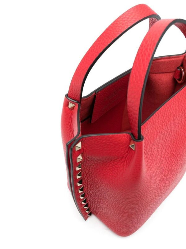 18364237_40861728_1000.jpg Valentino Garavani Rockstud leather tote bag