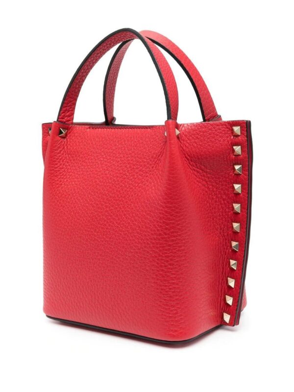 18364237_40861735_1000.jpg Valentino Garavani Rockstud leather tote bag