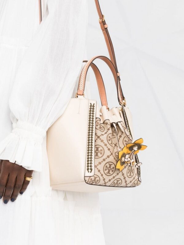 18386102_39384980_1000.jpg Tory Burch monogram tote bag