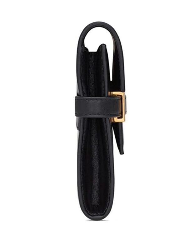 18428901_40596583_1000.jpg Saint Laurent Manhattan rectangular clutch