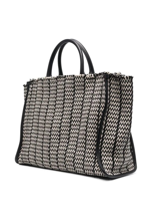 18468941_40376144_1000.jpg Lanvin logo top-handle tote