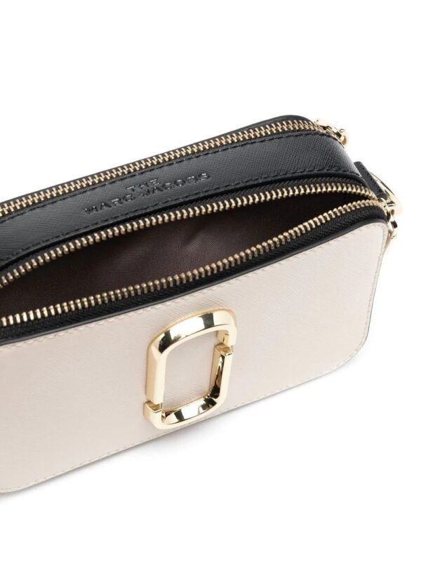 18538040_39969428_1000.jpg Marc Jacobs The Snapshot crossbody bag