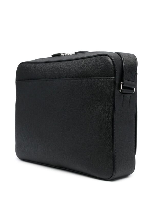 18545502_41233353_1000.jpg Ferragamo Gancini flip-lock shoulder bag