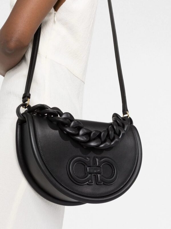 18546018_41085011_1000.jpg Ferragamo Aura shoulder bag