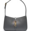 18553654_40908570_1000.jpg Saint Laurent Le 5 à 7 monogram-plaque tote bag