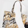 18555528_39980382_1000.jpg Versace logo-print tote bag