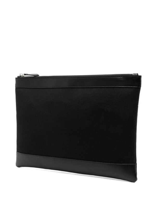 18561182_40085683_1000_c6a9e5fe-435b-4c49-b3ab-10f960d4f50f-1.jpg Balenciaga logo-print clutch