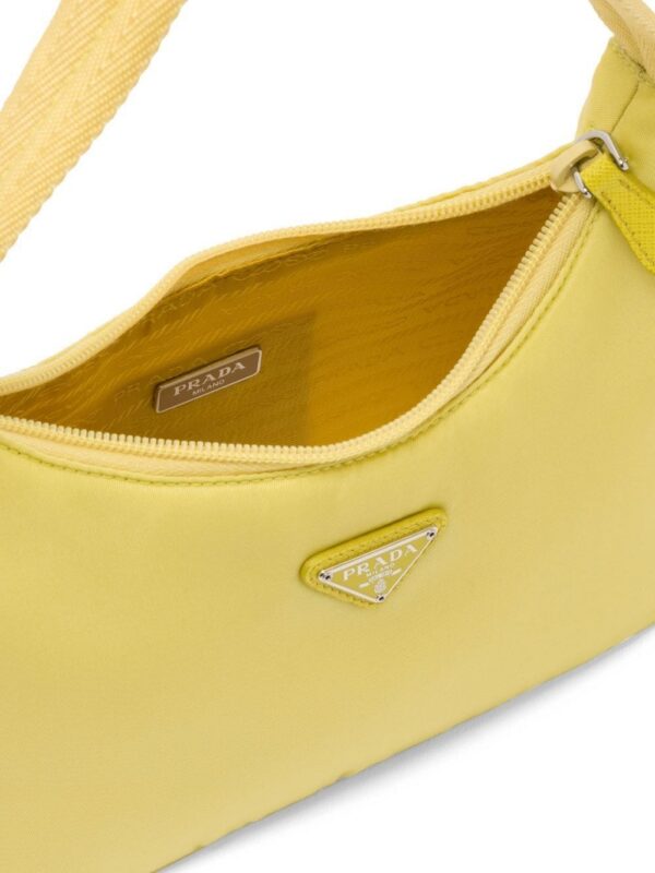 18582634_40687879_1000.jpg Prada Re-Edition 2000 mini bag