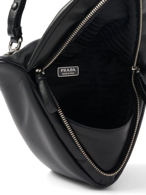 18589223_40691744_1000.jpg Prada Triangle leather tote bag