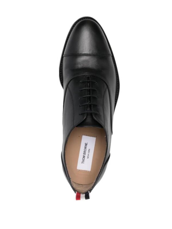 18590109_40501598_1000.jpg Thom Browne grosgrain-loop trim lace-up shoes