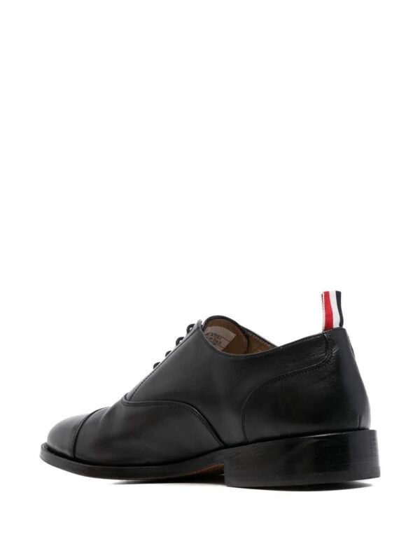 18590109_40501623_1000.jpg Thom Browne grosgrain-loop trim lace-up shoes