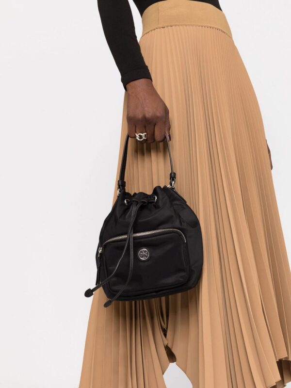 Tory Burch logo-plaque bucket bag