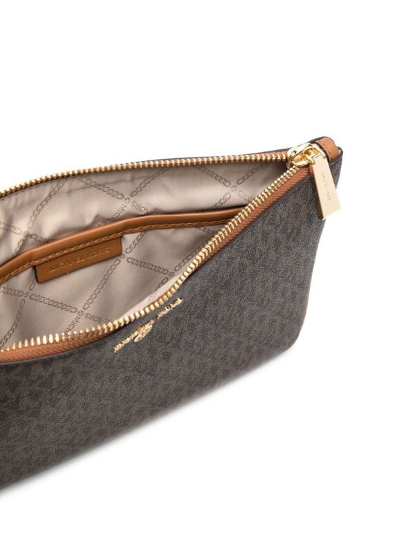 18615509_40174087_1000.jpg Michael Michael Kors monogram-pattern clutch bag