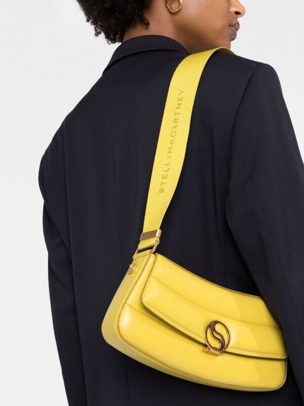18616538_42542863_1000.jpg Stella McCartney S-Wave padded shoulder bag