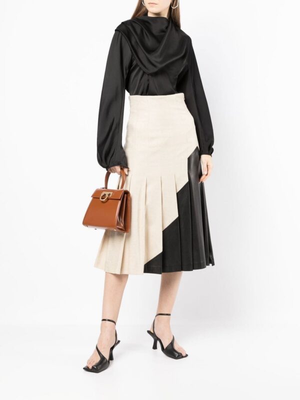 18619739_41197274_1000.jpg Ferragamo Iconic tote bag
