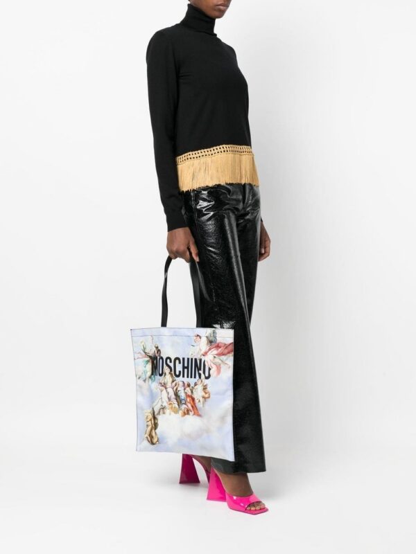 18663869_40295884_1000.jpg Moschino graphic-print shoulder bag