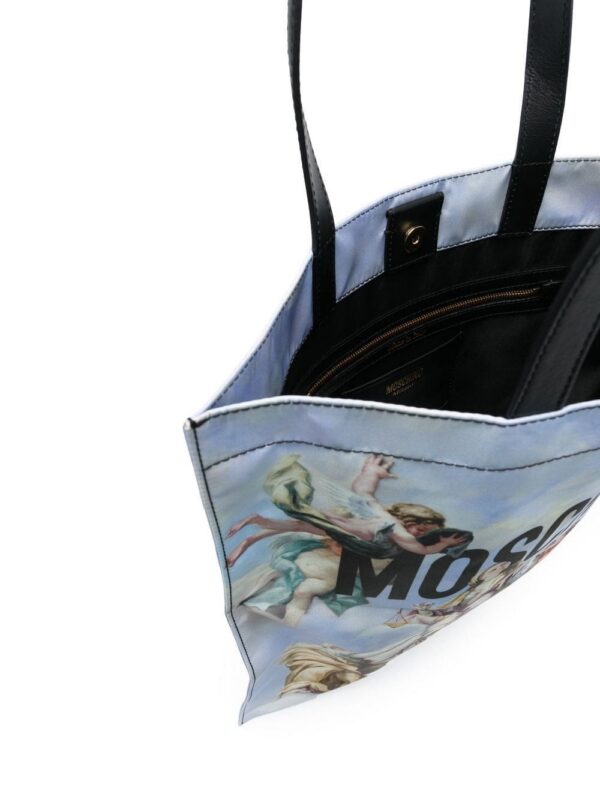 18663869_40296762_1000.jpg Moschino graphic-print shoulder bag