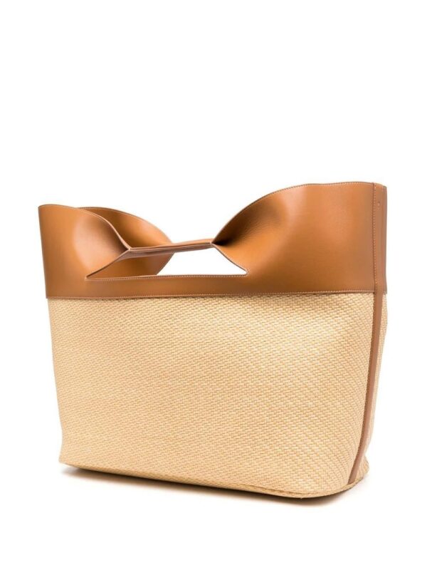 18676580_40530774_1000.jpg Alexander McQueen The Bow straw-woven tote bag