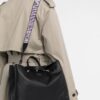18735230_40725601_1000.jpg Emporio Armani logo-plaque leather tote bag