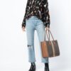 18737775_40656225_1000.jpg Michael Kors Heidi monogram-pattern tote bag