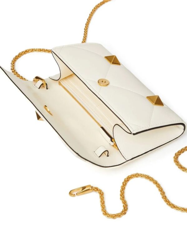 18743350_42288806_1000.jpg Valentino Garavani Roman Stud chain wallet Bag