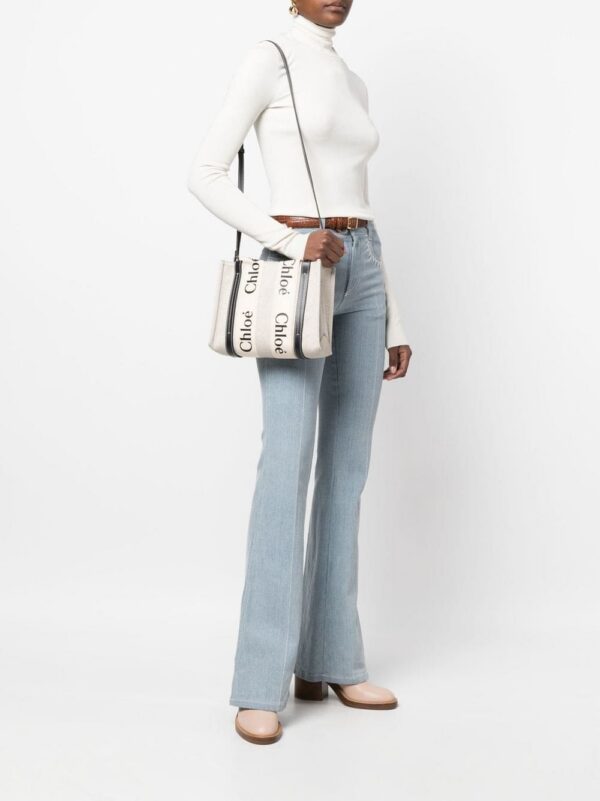 18833051_41397977_1000.jpg Chloé Woody logo-print tote bag